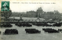 Versailles - Revue Hoche - Vue d'ensemble des troupes de la garnison - Le Palais. E.L.D.