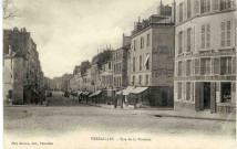 Versailles - Rue de la Paroisse.VersaillesMme Moreau, édit.